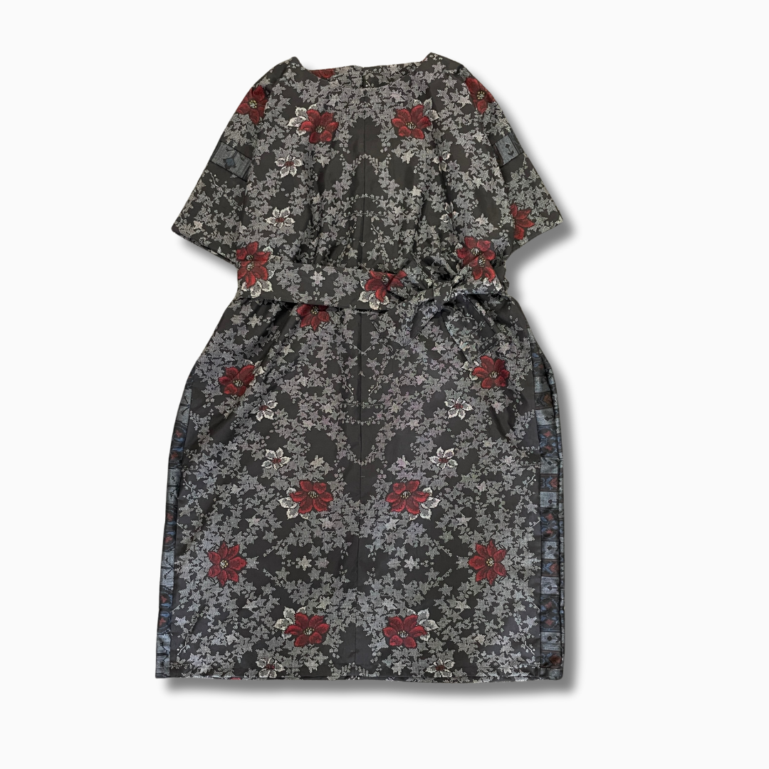 大島紬を使用した黒色のワンピース K200