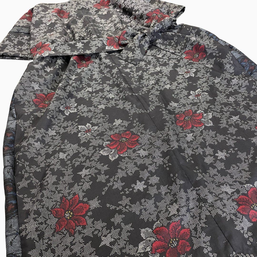 大島紬を使用した黒色のワンピース K200