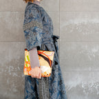 豪華なポーチ　金襴　唐草模様　K106