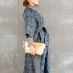 上品で華やかなポーチ　牡丹　金襴　K121