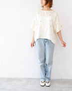 オフホワイト　やわらかシルクトップス　ふんわり袖とやさしい着心地K123